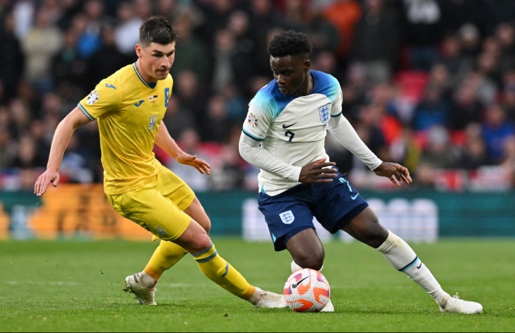 ކޮލިފައިންގައި އިންގްލެންޑާއި އިޓަލީ އަށް ކާމިޔާބު ރެއެއް