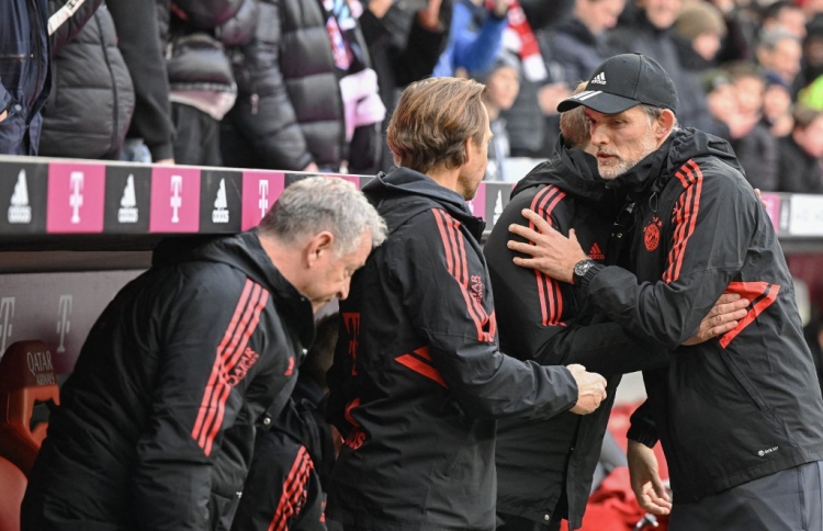 ބެޔާން ގޮވައިގެން ޓުޗެލް އުހަށް، ޗެލްސީ ވެއްޓިއްޖެ