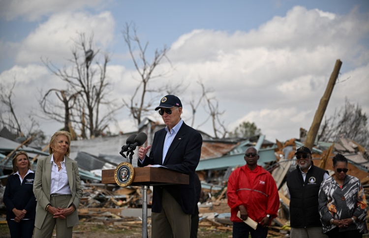 ނަގޫރޯޅިތަކުގައި އެމެރިކާ އިން 26 މީހުން މަރުވެއްޖެ