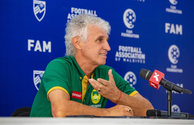 އެހެން ޓީމުތަކާ މެދު މާޒިޔާގެ ކޯޗުގެ ވިސްނުމެއް ނެތް