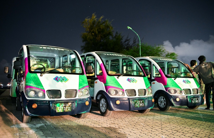 ވިލިމާލޭ ބަގީގެ ހިދުމަތް ހުއްޓިފައި އޮންނަތާ މަހެއް!