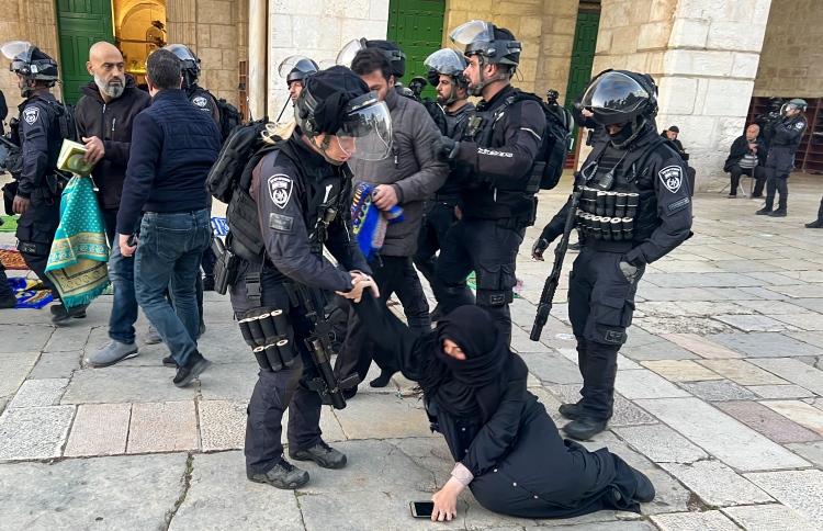 އިޒްރޭލު ސިފައިން އަގްސާ މިސްކިތަށް ހަމަލާ ދީފި