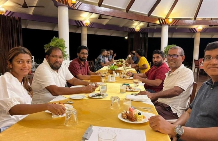 އެހެން މީހަކަށް ވެރިކަން ލިބެން ނަޝީދު ބޭނުން ނުވާނެ