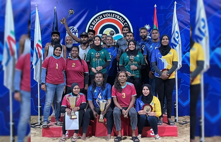 ސީރީޒް އެކެއް ކާމިޔާބުކުރީ ޝާހު-އެޑަމް އަދި އަރީޝާ-މާޖިދާ