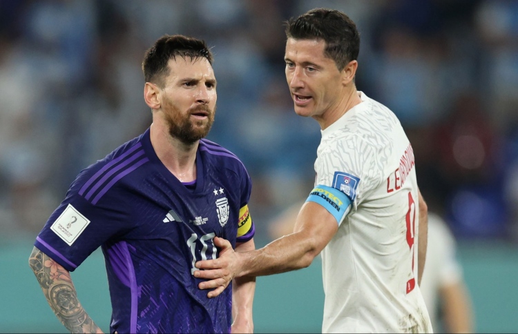 އަންނަ ސީޒަން މެސީއާ އެކު ކުޅެން ބޭނުން: ލެވަންޑޯސްކީ