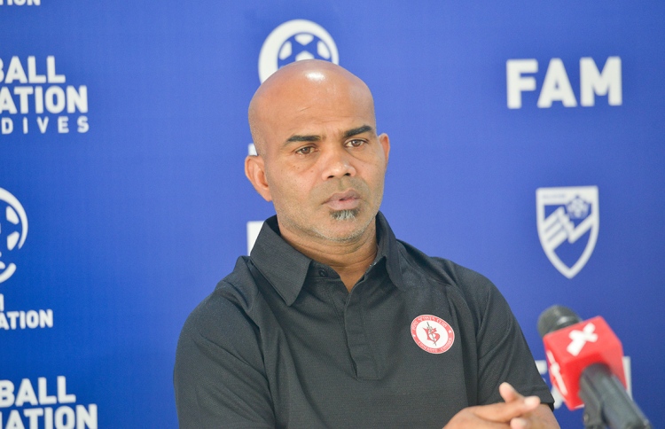 "ޕްރެޝަރަށް ނުގޮސް ވިސްނުންތެރިކަން އިސްކުރަން ޖެހޭ"