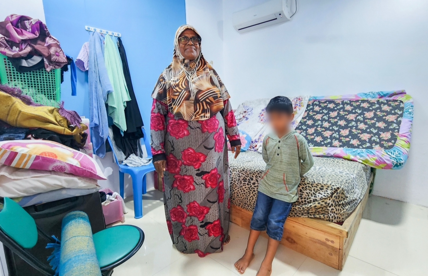 ނަސީމާ އެ ހުރިހާ ކުދިންނާ އެކު އުޅޭ ކޮޓަރި -- ފޮޓޯ: މިހާރު