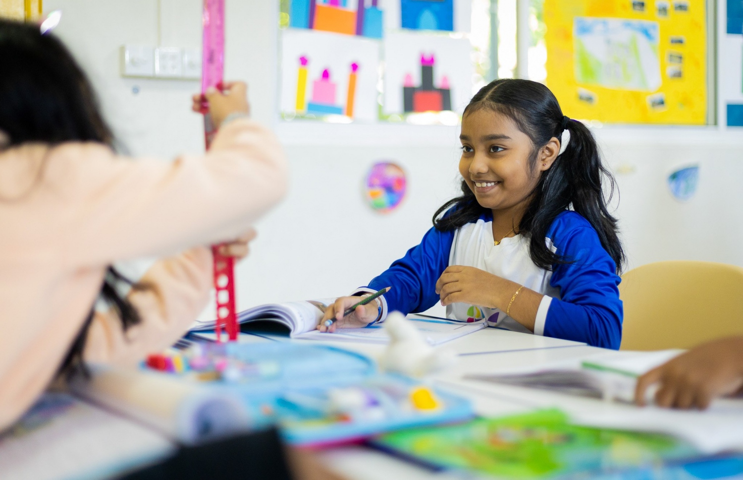 ފިންލަންޑް ސްކޫލުގެ އަމާޒަކީ މިހާރު މި އޮތް ތައުލީމީ ސަގާފަތް ބަދަލުކުރުން. -- ފޮޓޯ: އައިލެންޑާސް އެޑިއުކޭޝަން