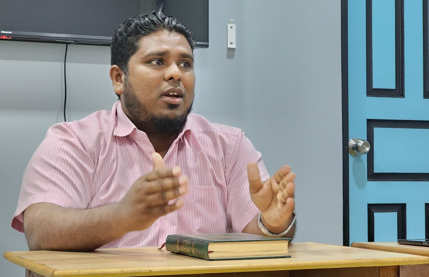 މުހައްމަދު، "މިހާރު" އަށް އިންޓަވިއުދެނީ.-