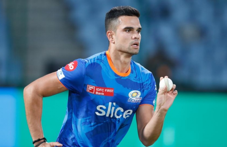 ސަޗިންގެ ދަރިފުޅު އަރްޖުން އައިޕީއެލް ކެރިއަރު ފަށައިފި