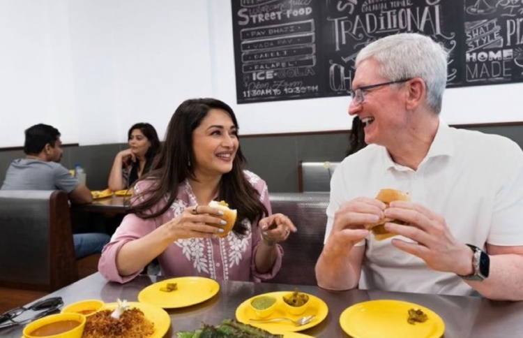 މަދޫރީ އެޕަލްގެ ސީއީއޯއަށް ދިނީ އިންޑިއާގެ މީރު ކާނާ