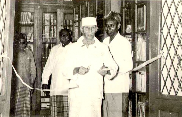 އެންމެ ފަހުގެ ރަދުން: ބާރެއް ނެތް، އޮތީ އިއްޒަތް