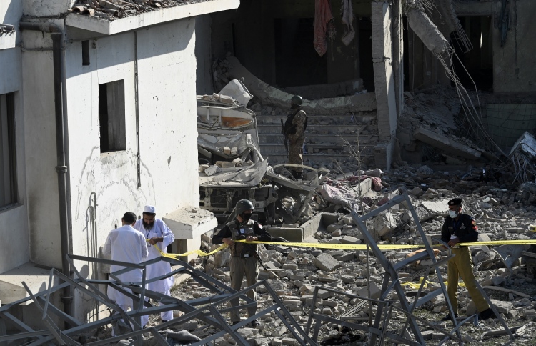 ޕާކިސްތާނުގައި ހަތިޔާރު ގުދަނެއް ގޮވައި 13 މަރު