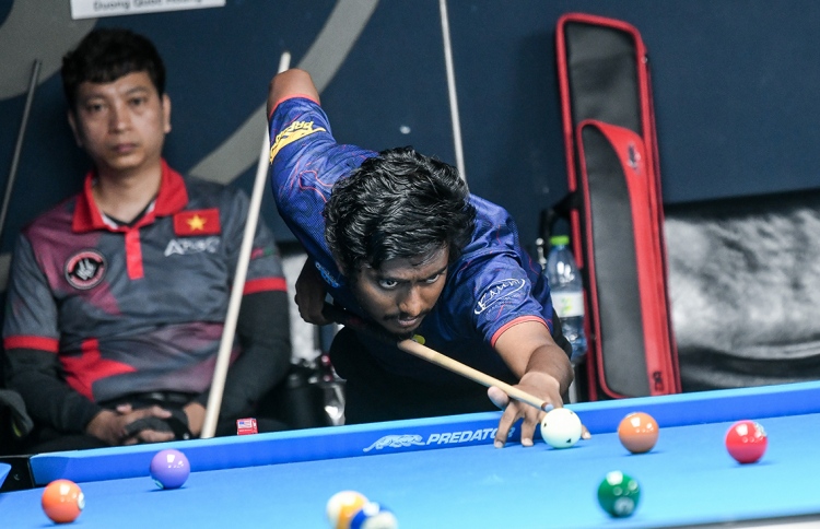 ފުރުސަތުގެ ބޭނުން ހިފައި ޝާޒް ހޯދީ ހިތްވަރާއި އުއްމީދު