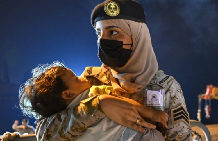 ސޫދާނުގެ ހަމަނުޖެހުން: ސައޫދީގެ އެހީތެރިކަން ބޮޑު