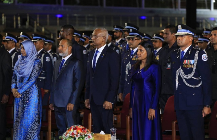 ފުލުހުންނާއި ސިފައިންގެ މުސާރަ ބޮޑުކުރަނީ