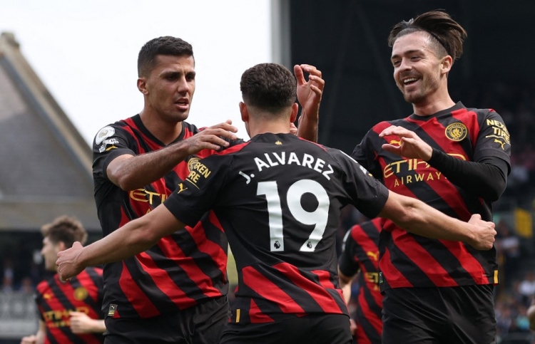 އާސެނަލް ވެއްޓިއްޖެ، ފުރިހަމަބާރާއެކު ސިޓީ އެއްވަނައަށް