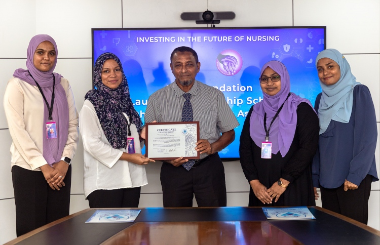 ނަރުސްކަން ކިޔަވަން ވިލާ ފައުންޑޭޝަނުން ސްކޮލާޝިޕް ދެނީ