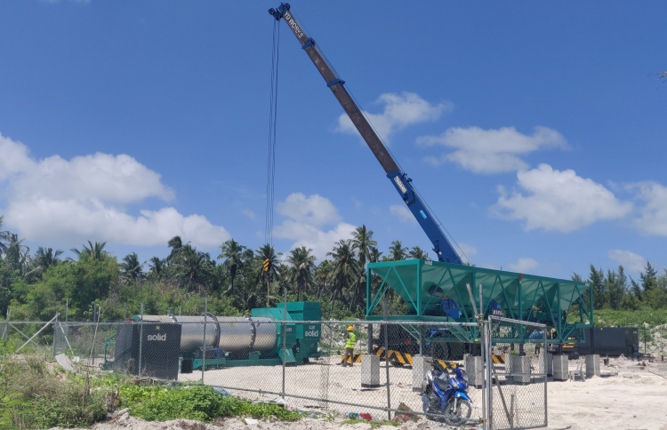 އަމީނީމަގުގެ ތާރު އަޅާ މެޝިން ހުޅުމާލޭގައި ބަހައްޓައިފި