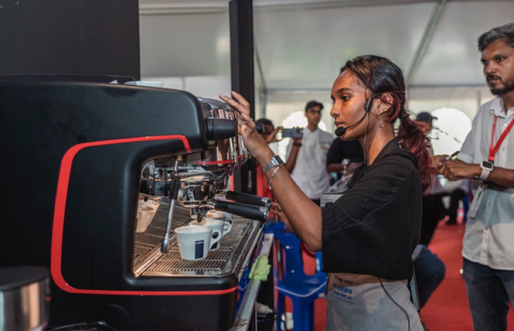 އެފްއެޗްއޭއެމްގައި އެންމެ މޮޅު ބަރިސްތާ ހޮވައިފި