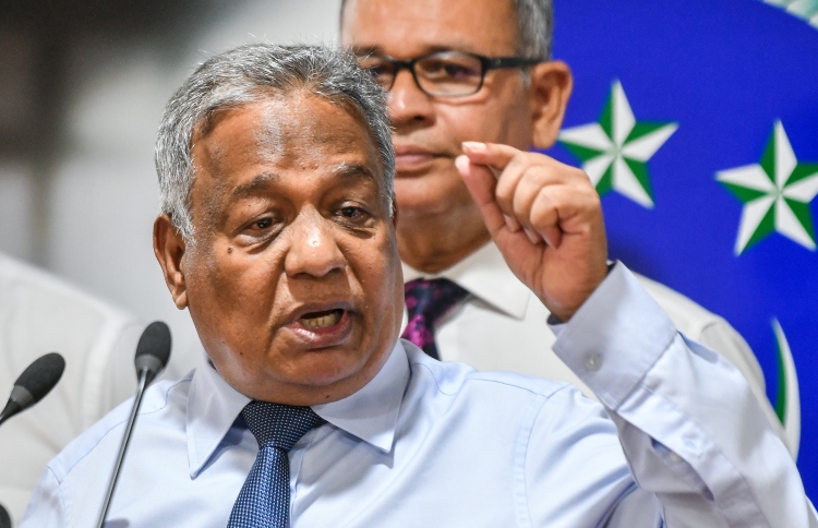 ރަޖިސްޓްރާއާ ބައްދަލުކުރަން ސަލީމްގެ ސިޓީއެއް