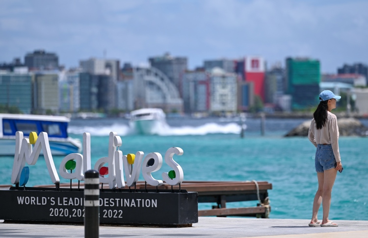 އެޑްވައިޒަރީ އަޕްޑޭޓްކުރީ މުޅި ދުނިޔެއަށް: ޔޫކޭ ސަފީރު