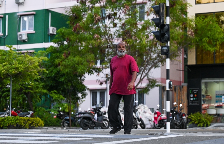 ޓްރެފިކް ލައިޓާއެކު އެކްސިޑެންޓް މަދުކުރެވޭނެ: އާބަންކޯ