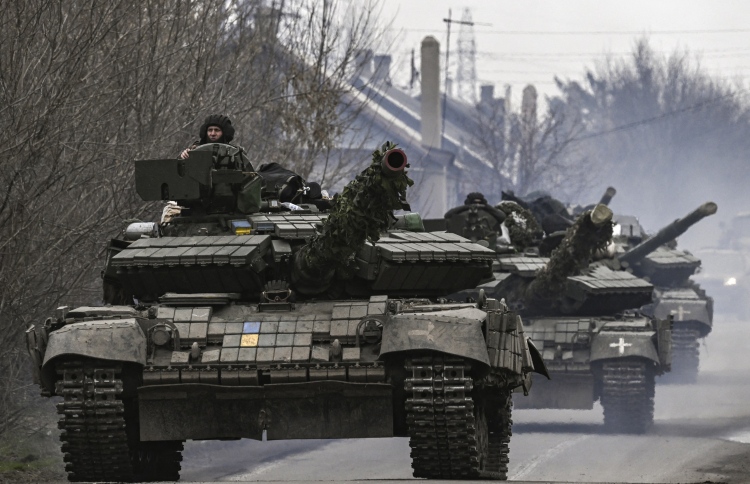 ރަޝިޔާ ސިފައިން ބަޚްމުތު ހިފައިފި