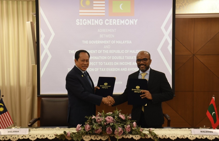 ރާއްޖެ-މެލޭޝިއާ އާމްދަނީގެ ޑަބަލްޓެކްސޭޝަން ހުއްޓާލަނީ