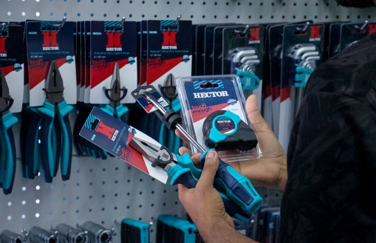 ވިލާގެ ފުރަތަމަ ހާޑްވެއާ ފިހާރަ ހުޅުވައިފި