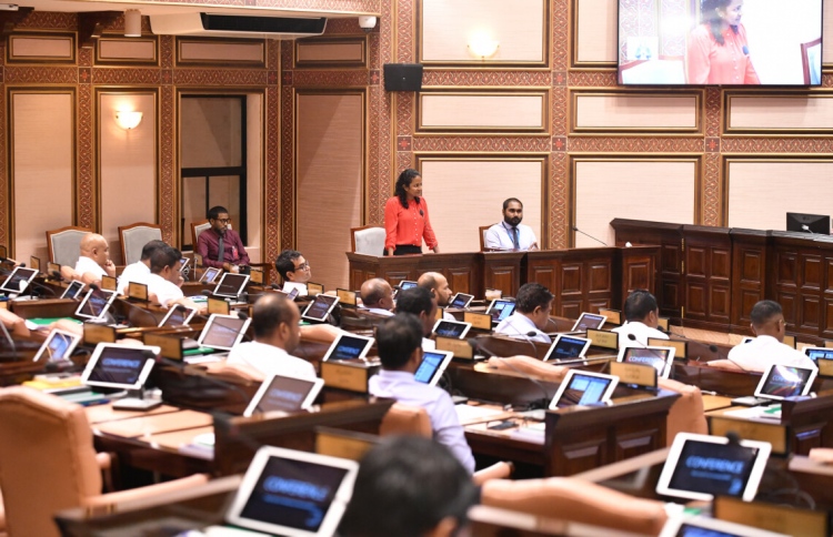 ބަރުލަމާނީގައި ވަޒީރުންގެ ޖަވާބު ލަހެއް ނުވާނެ: ނަޝީދު