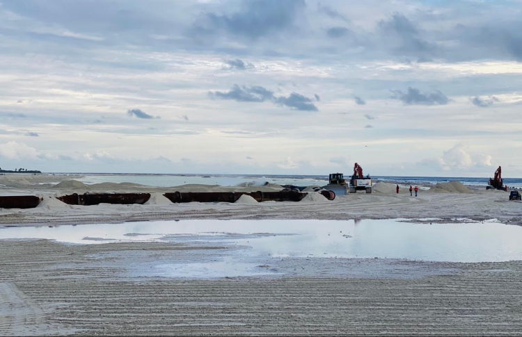 އައްޑޫ ބިންހިއްކުމުގެ މަޝްރޫއު ރަސްމީކޮށް ފަށައިފި