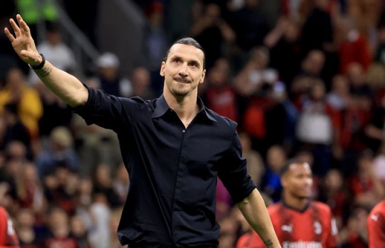 އަސަރާ އެކު އިބްރަހިމޮވިޗް ފުޓްބޯޅައާ ދުރަށް