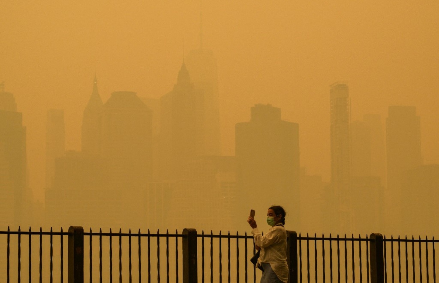 New York Yankees host White Sox in smoke-shrouded game following Canadian  wildfires