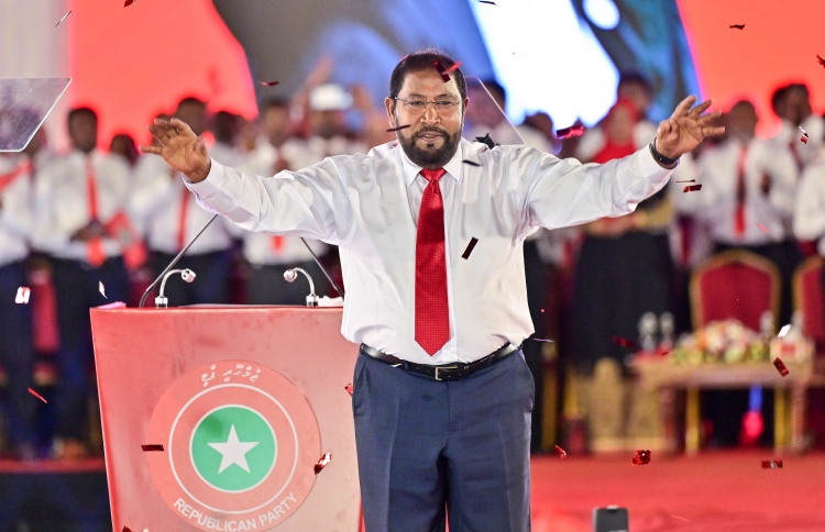 ޖޭޕީގެ 13 މަގާމެއް ހުސް، ކުރިމަތިލާން ހުޅުވާލައިފި