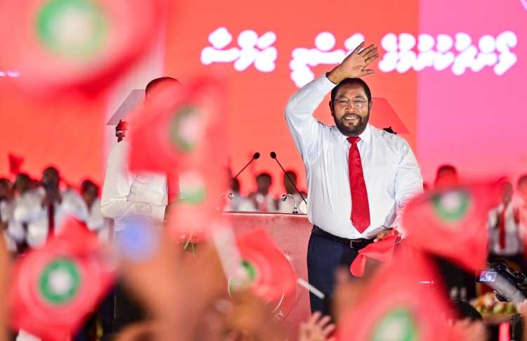 މަޖިލީހުގައި މަރުތަޅު އެޅުވީ އެމްޑީޕީން: ގާސިމް