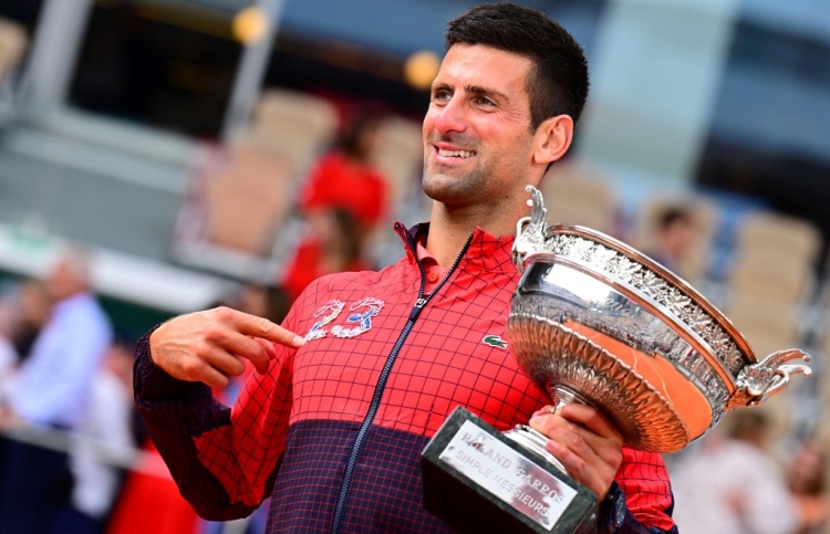 ޖޮކޮވިޗް ގްރޭންޑްސްލޭމް ރެކޯޑް 23 ތަށި ކާމިޔާބުކޮށްފި