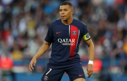 ޕީއެސްޖީގެ އެމްބާޕޭ. ރިޕޯޓްތައް ބުނާގޮތުން އެ ކްލަބުން އަންނަނީ އެމްބާޕޭ ވިއްކާލަން ތައްޔާރުވަމުން