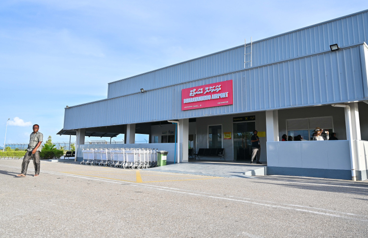 ދަރަވަންދޫ އެއާޕޯޓް އައިލެންޑް އޭވިއޭޝަނާ ހަވާލުކުރަނީ