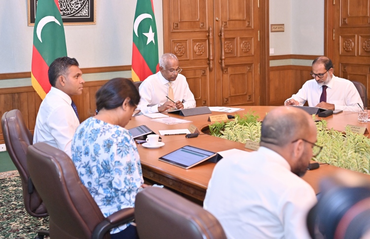 50 ޕޮއިންޓް ނުލިބޭ ސިވިލް ސާވަންޓުންނަށް ފްލެޓް ދެނީ