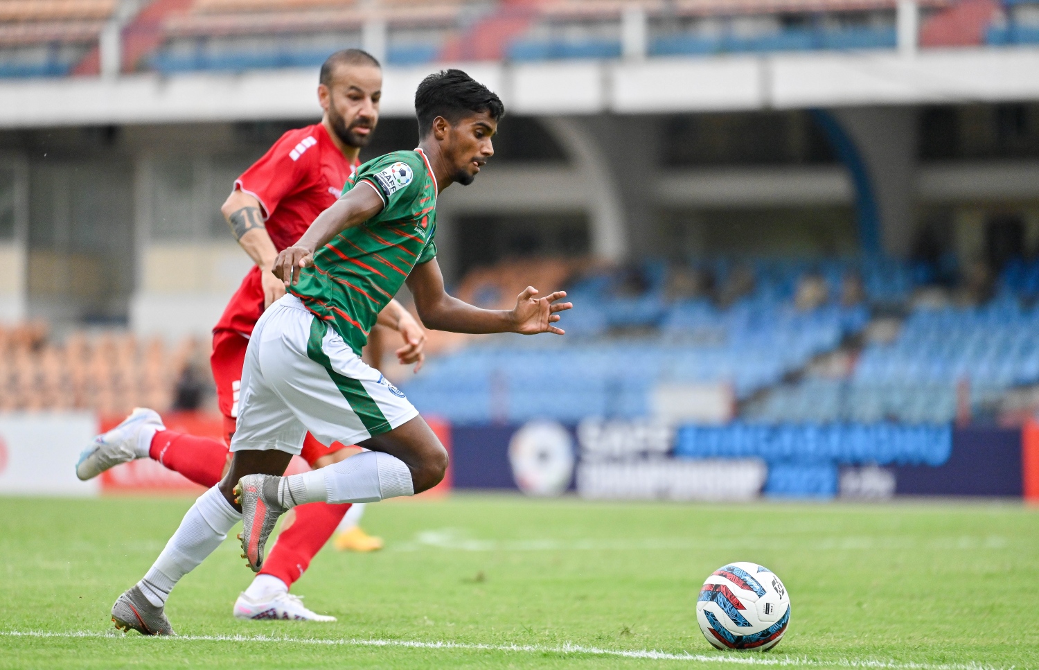 ބަންގްލަދޭޝް އާއި  ލުބުނާން އެންމެ ފަހުން ކުޅުނު މެޗުގެ ތެރެއިން: އެ މެޗުން ބަންގްލަދޭޝް ބަލިވީ 2-0 ން --- ފޮޓޯ: ފަޔާޒު މުސާ | މިހާރު