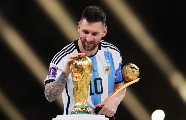 ކާމިޔާބު ކެރިއަރާ އެކު މެސީ ފަހުރުވެރިވެފައި