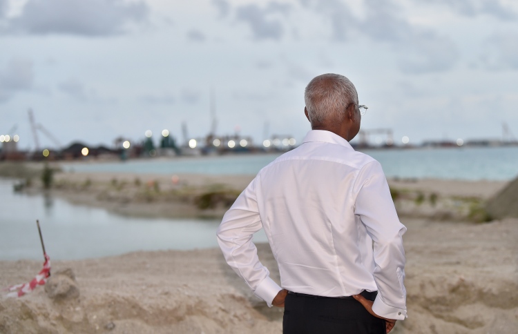 "ބިންވެރިޔާ" އަށް ލިބޭނީ ކަނޑުން ދަމާލާ ރޮނގެއްބާ؟