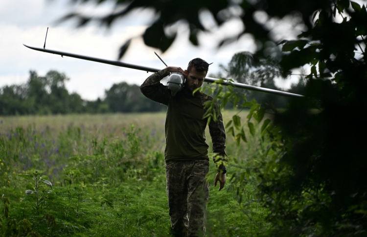 ޑްރޯން ހަމަލާތަކުން މޮސްކޯގެ ވައިގެ ދަތުރު ހުއްޓިއްޖެ