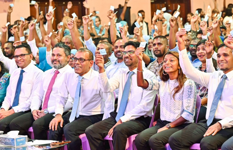 ޑިމޮކްރެޓްސް އަކީ އެމްޑީޕީގެ ބޮޑު ފަޅި: ނަޝީދު