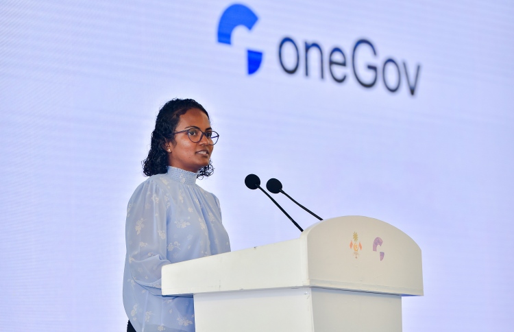 މި ސަރުކާރާ ހަމައަށް ޖެމްސް އޮތީ އައިސީޔޫގައި: ޝައުނާ