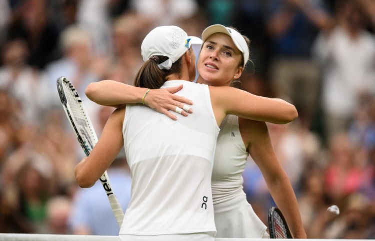 ޔުކްރޭނުގެ ސްވިޓަލީނާ ދުނިޔޭގެއެއްވަނަ ބަލިކޮށް ސެމީއަށް