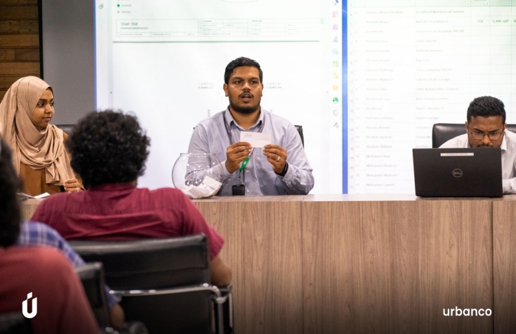 ގަރާޖު ހަދަން ހުޅުމާލެއިން ދޭ ބިންތަކުގެ ގުރު ނަގައިފި