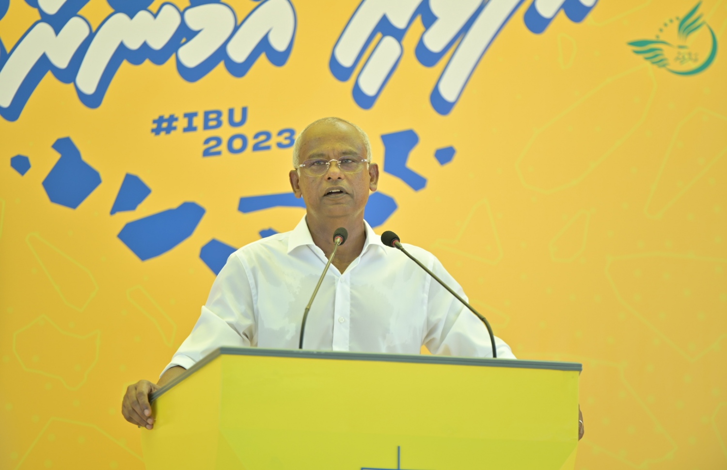 ރިޔާސީ އިންތިހާބުގެ ކެމްޕެއިނަށް ކޮޅުފުއްޓަށް ވަޑައިގެން ރައީސް ވާހަކަފުޅުދައްކަވަނީ.-- ފޮޓޯ: ރައީސް ކެމްޕެއިން ޓީމް