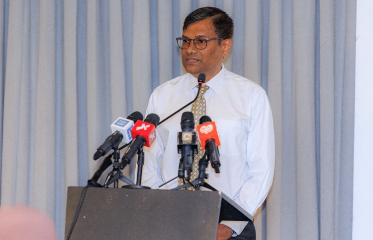 "މަސައްކަތް މި ކުރަނީ ވަރަށް އިހްލާސްތެރިކަމާ އެކު"